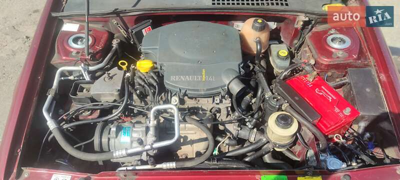 Седан Dacia Solenza 2003 в Лозовой