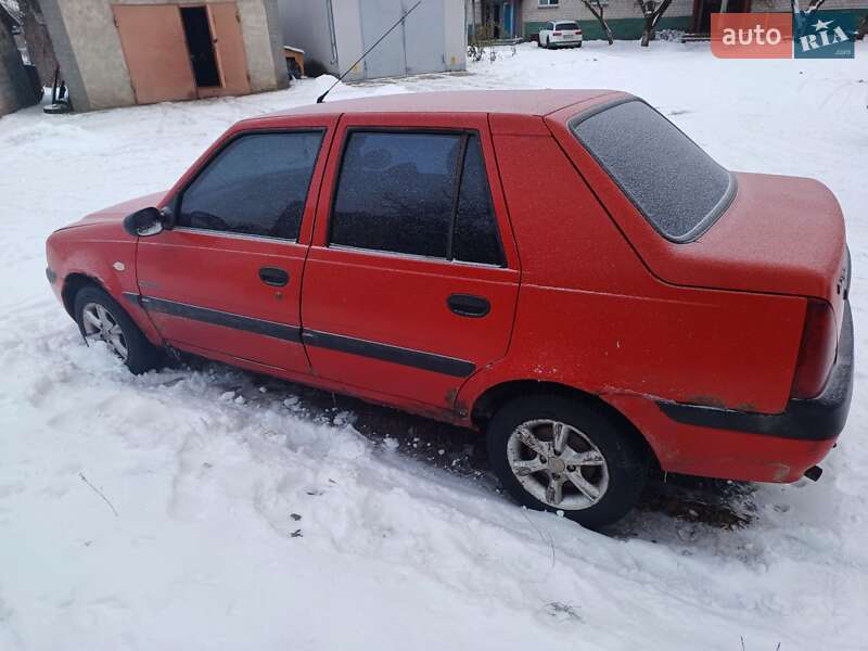 Седан Dacia Solenza 2004 в Обухові