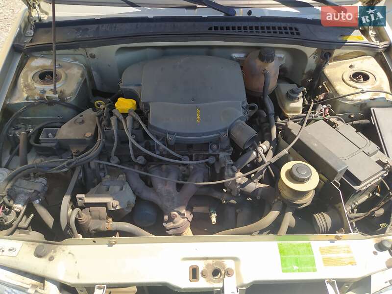 Седан Dacia Solenza 2003 в Прилуках