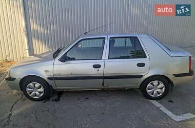 Седан Dacia Solenza 2003 в 