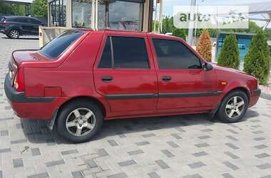 Седан Dacia Solenza 2004 в Запоріжжі