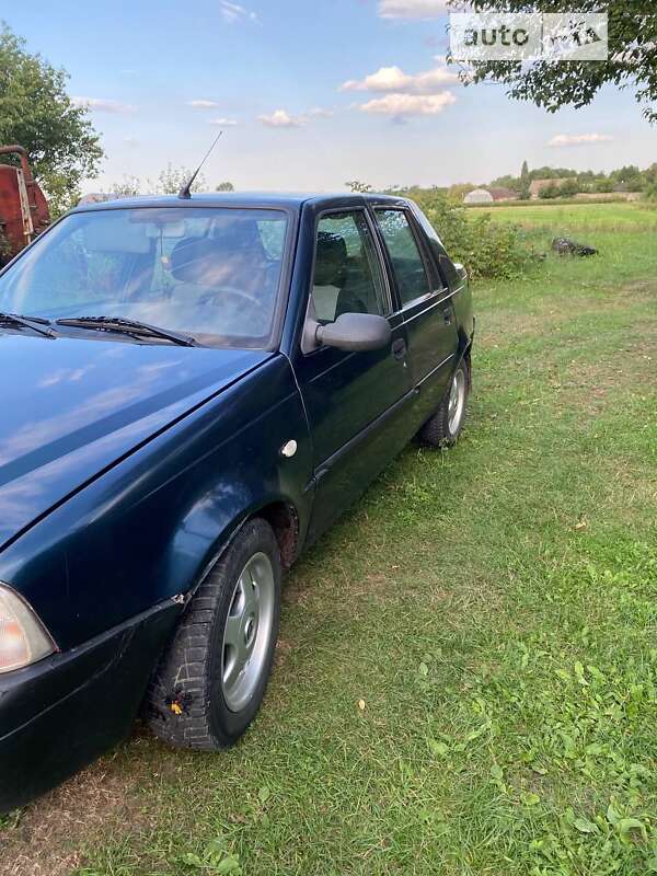 Седан Dacia Solenza 2004 в Вінниці