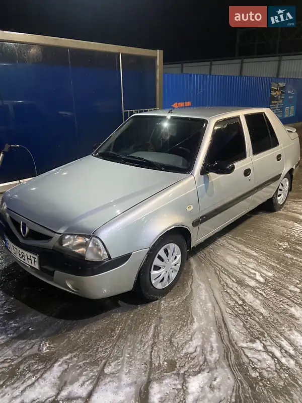 Dacia Solenza 2004
