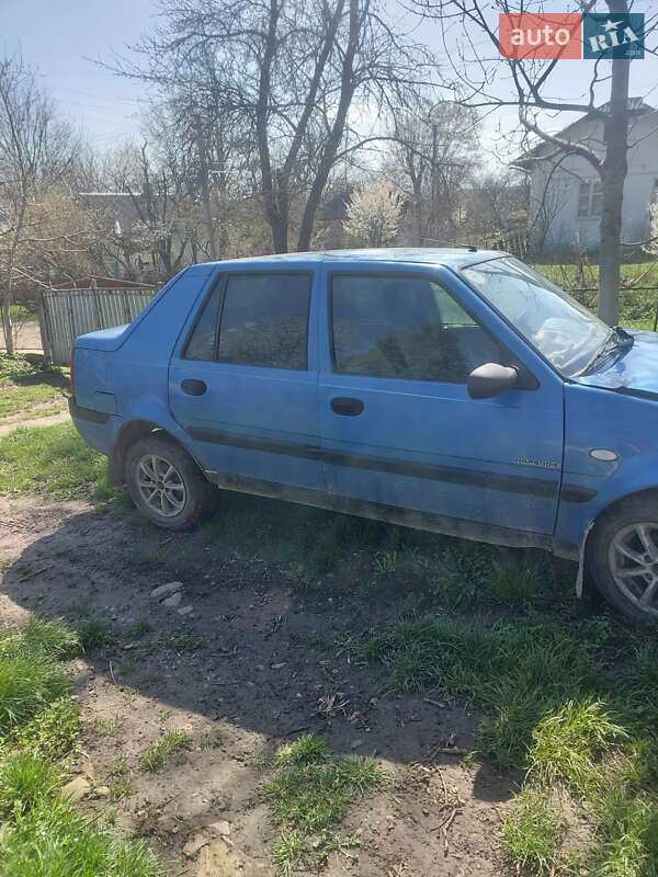 Седан Dacia Solenza 2004 в Тлумаче