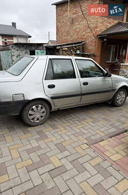 Седан Dacia Solenza 2003 в 