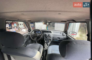 Седан Dacia Solenza 2004 в 