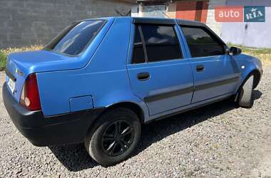 Седан Dacia Solenza 2004 в Белой Церкви
