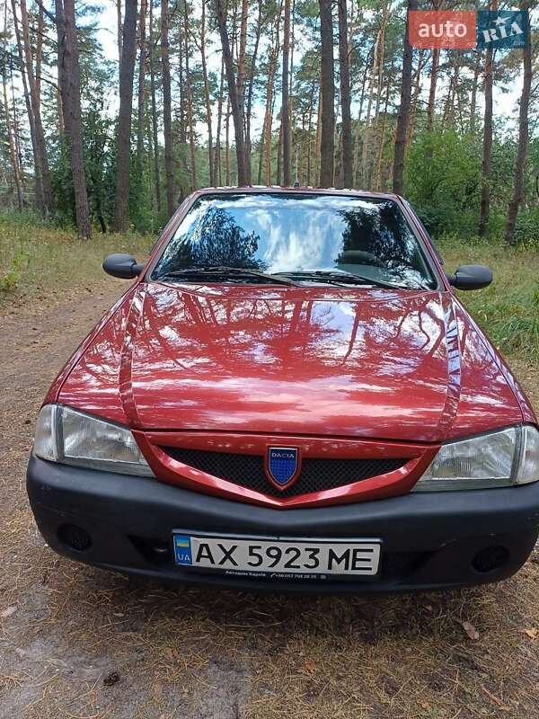 Седан Dacia Solenza 2004 в Богодухове