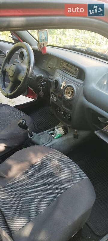 Седан Dacia Solenza 2004 в Ковеле
