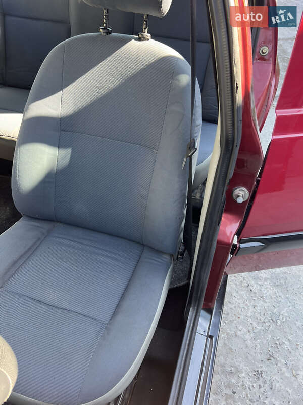 Седан Dacia Solenza 2003 в Киеве фото 9 Седан Dacia Solenza 2003 в Киеве