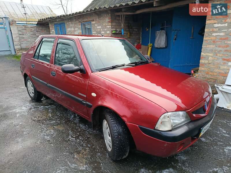 Седан Dacia Solenza 2004 в Вязовке