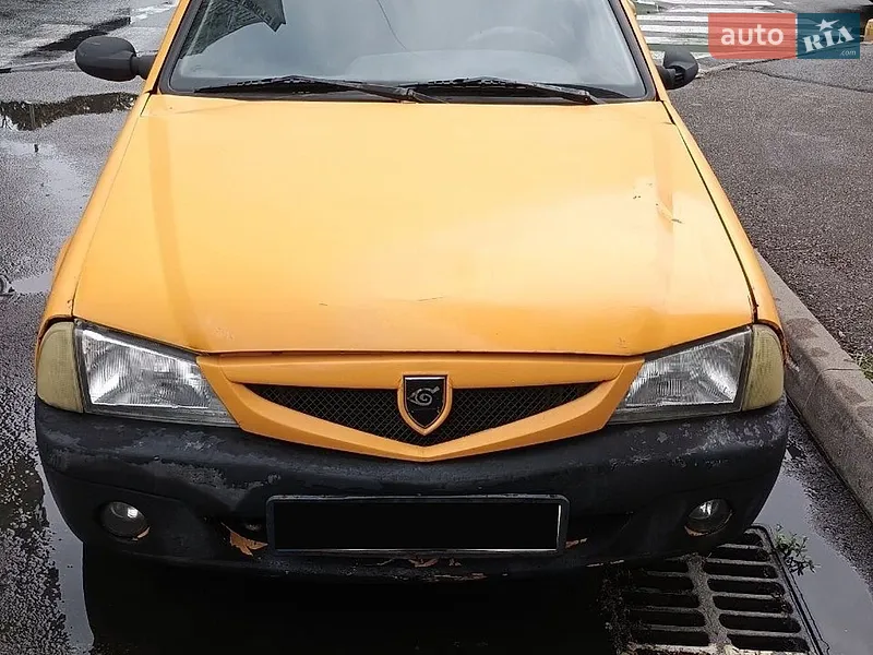 Dacia Solenza 2004