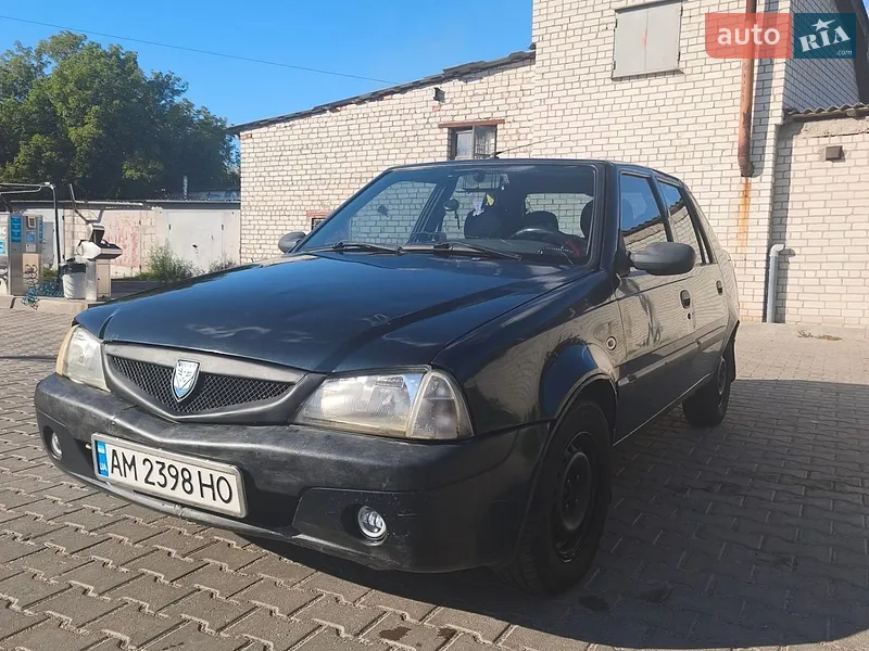 Dacia Solenza 2004