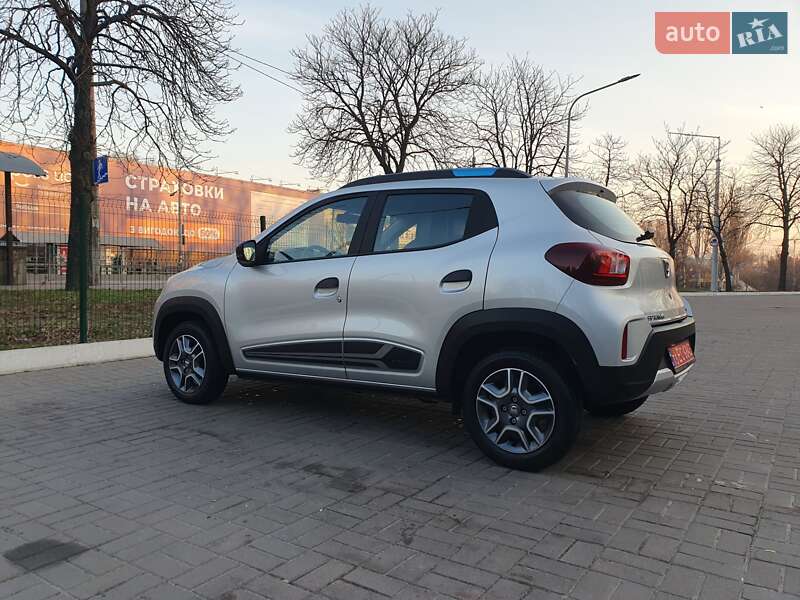 Внедорожник / Кроссовер Dacia Spring 2021 в Киеве