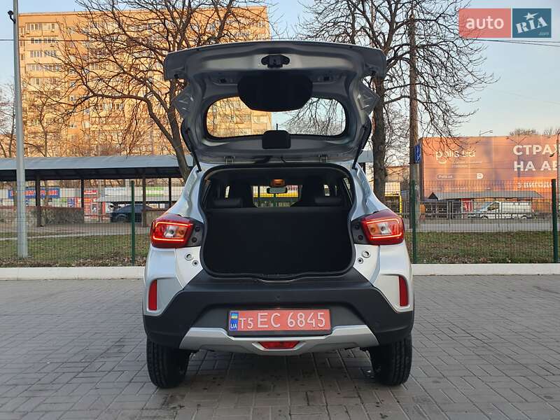 Внедорожник / Кроссовер Dacia Spring 2021 в Киеве