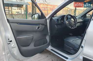 Внедорожник / Кроссовер Dacia Spring 2021 в 