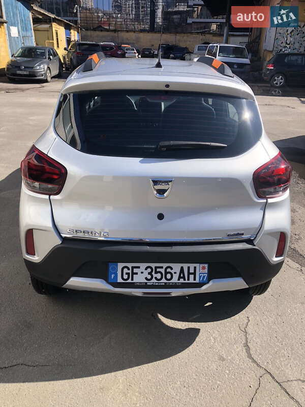 Внедорожник / Кроссовер Dacia Spring 2022 в Киеве