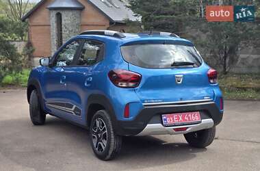 Внедорожник / Кроссовер Dacia Spring 2022 в 