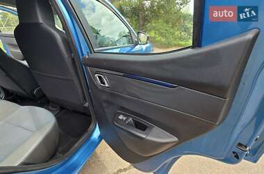 Внедорожник / Кроссовер Dacia Spring 2022 в 