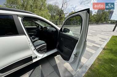 Внедорожник / Кроссовер Dacia Spring 2022 в 