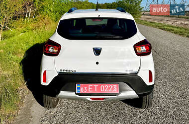 Внедорожник / Кроссовер Dacia Spring 2021 в 