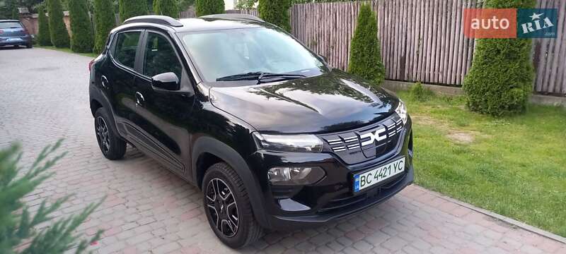 Позашляховик / Кросовер Dacia Spring 2022 в 