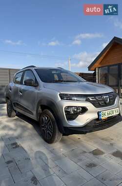 Внедорожник / Кроссовер Dacia Spring 2020 в 