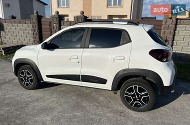 Внедорожник / Кроссовер Dacia Spring 2023 в 