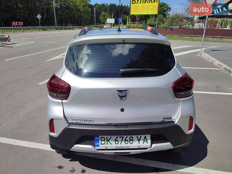 Позашляховик / Кросовер Dacia Spring 2021 в Дубні