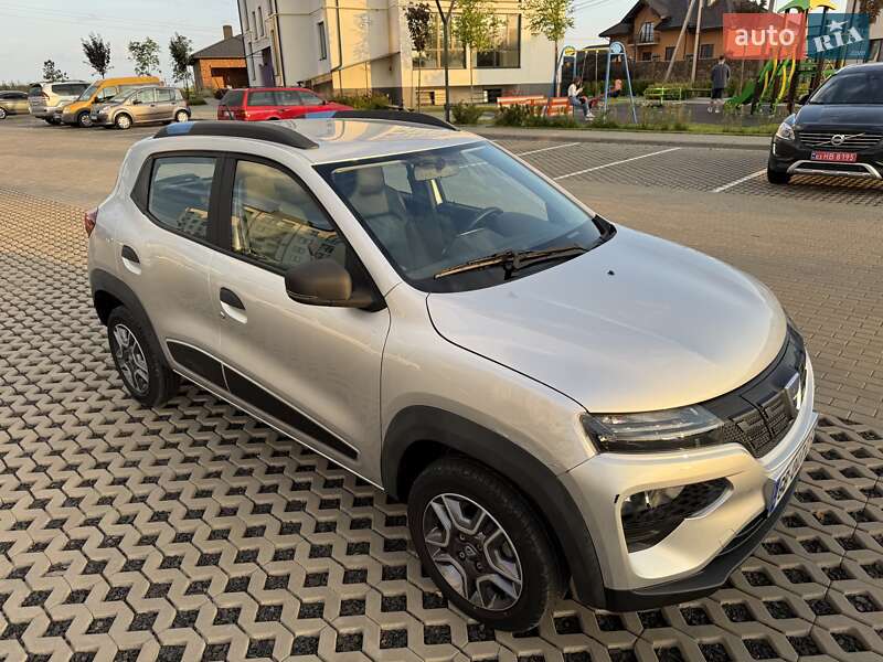 Позашляховик / Кросовер Dacia Spring 2021 в Луцьку