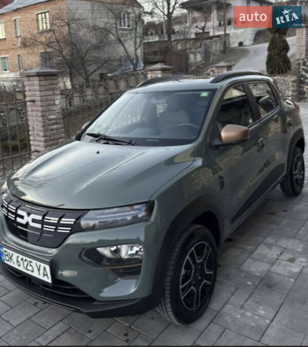 Внедорожник / Кроссовер Dacia Spring 2023 в 