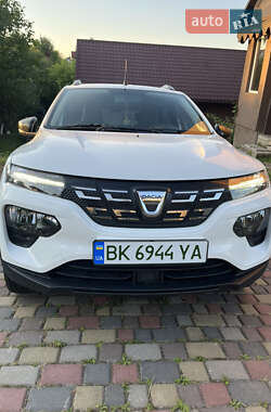Позашляховик / Кросовер Dacia Spring 2022 в Рівному