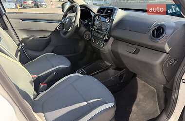 Позашляховик / Кросовер Dacia Spring 2022 в 