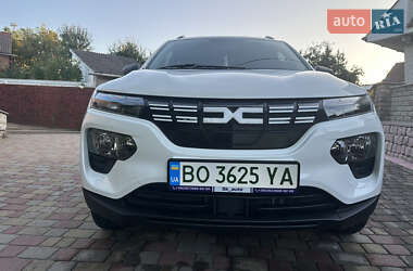 Позашляховик / Кросовер Dacia Spring 2023 в 