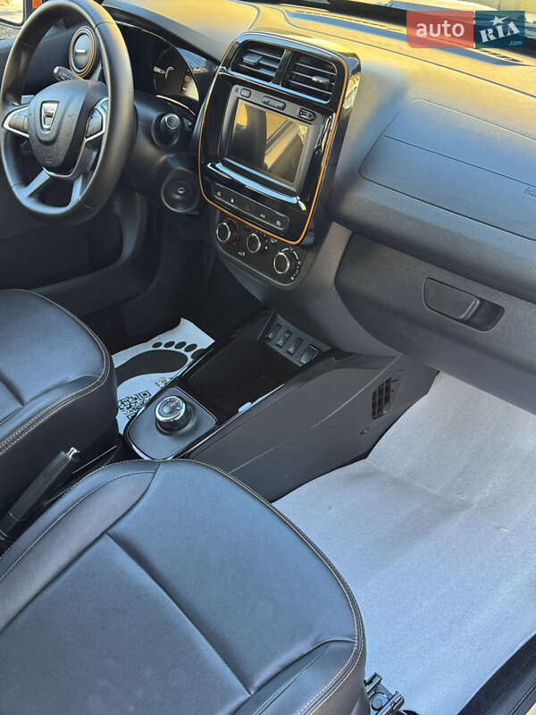 Внедорожник / Кроссовер Dacia Spring 2022 в Киеве