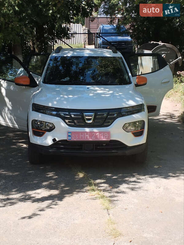 Позашляховик / Кросовер Dacia Spring 2021 в 