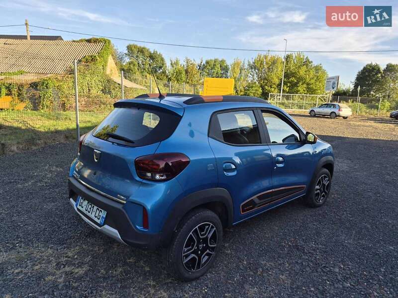 Внедорожник / Кроссовер Dacia Spring 2021 в Владимире