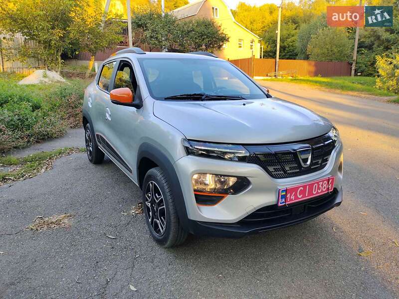Позашляховик / Кросовер Dacia Spring 2022 в Києві