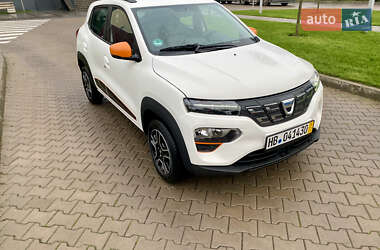 Внедорожник / Кроссовер Dacia Spring 2021 в 