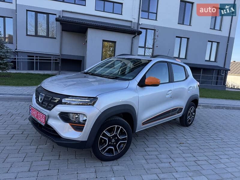 Позашляховик / Кросовер Dacia Spring 2022 в Дубні