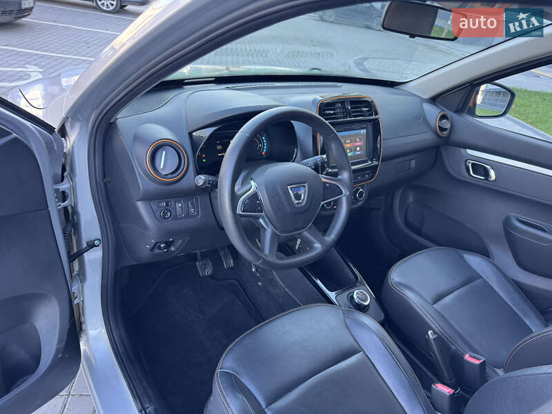 Позашляховик / Кросовер Dacia Spring 2022 в Дубні