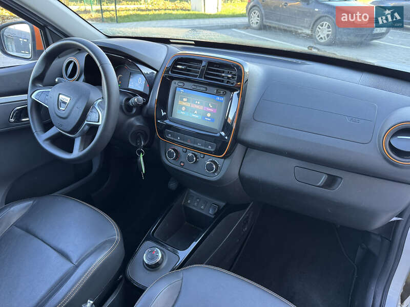 Позашляховик / Кросовер Dacia Spring 2022 в Дубні