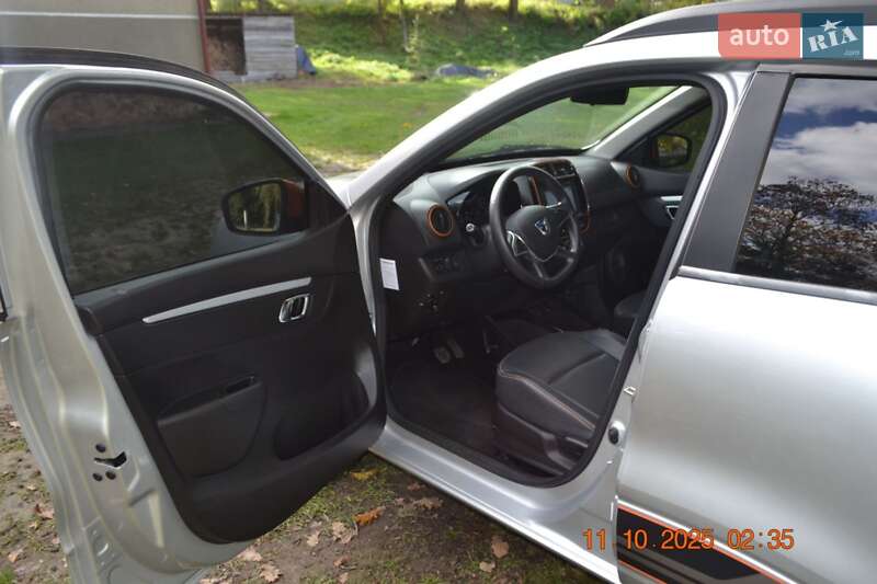 Внедорожник / Кроссовер Dacia Spring 2022 в Глыбокой