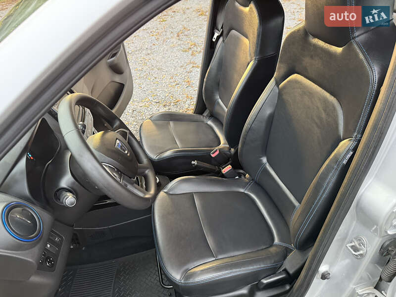 Позашляховик / Кросовер Dacia Spring 2021 в Рівному фото 18 Позашляховик / Кросовер Dacia Spring 2021 в Рівному