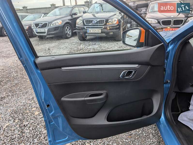 Внедорожник / Кроссовер Dacia Spring 2021 в Ровно