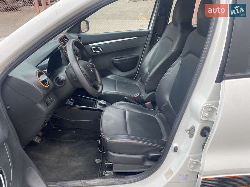 Позашляховик / Кросовер Dacia Spring 2021 в Києві фото 10 Позашляховик / Кросовер Dacia Spring 2021 в Києві