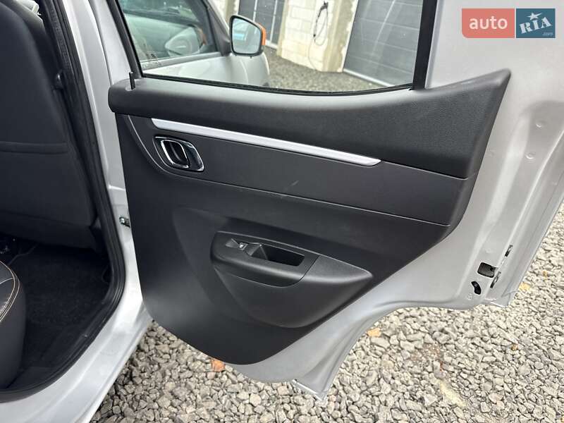 Внедорожник / Кроссовер Dacia Spring 2022 в Луцке