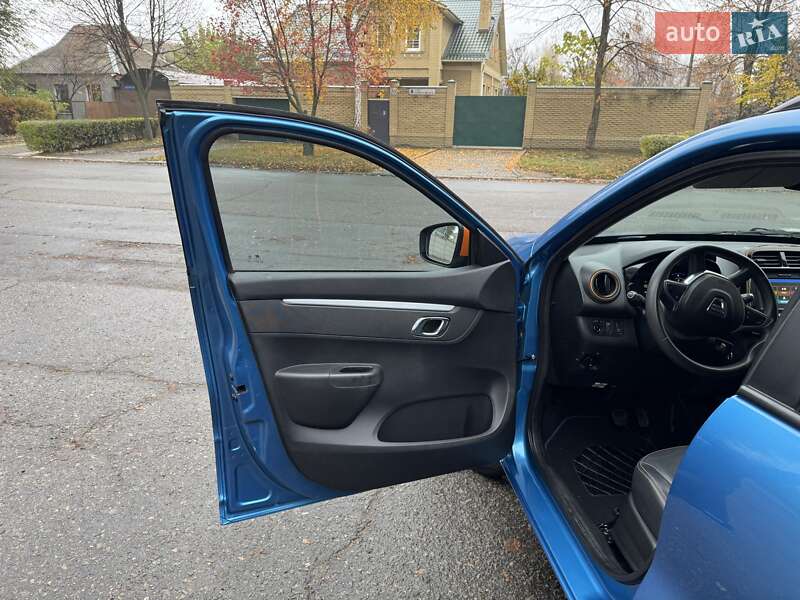 Позашляховик / Кросовер Dacia Spring 2022 в Дніпрі фото 16 Позашляховик / Кросовер Dacia Spring 2022 в Дніпрі