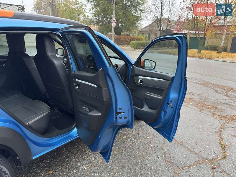 Позашляховик / Кросовер Dacia Spring 2022 в Дніпрі фото 27 Позашляховик / Кросовер Dacia Spring 2022 в Дніпрі