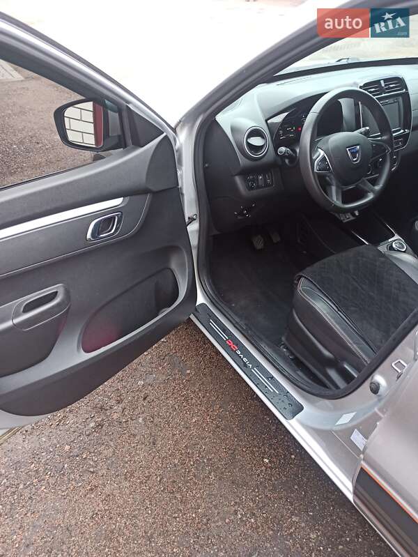 Позашляховик / Кросовер Dacia Spring 2022 в Житомирі фото 12 Позашляховик / Кросовер Dacia Spring 2022 в Житомирі